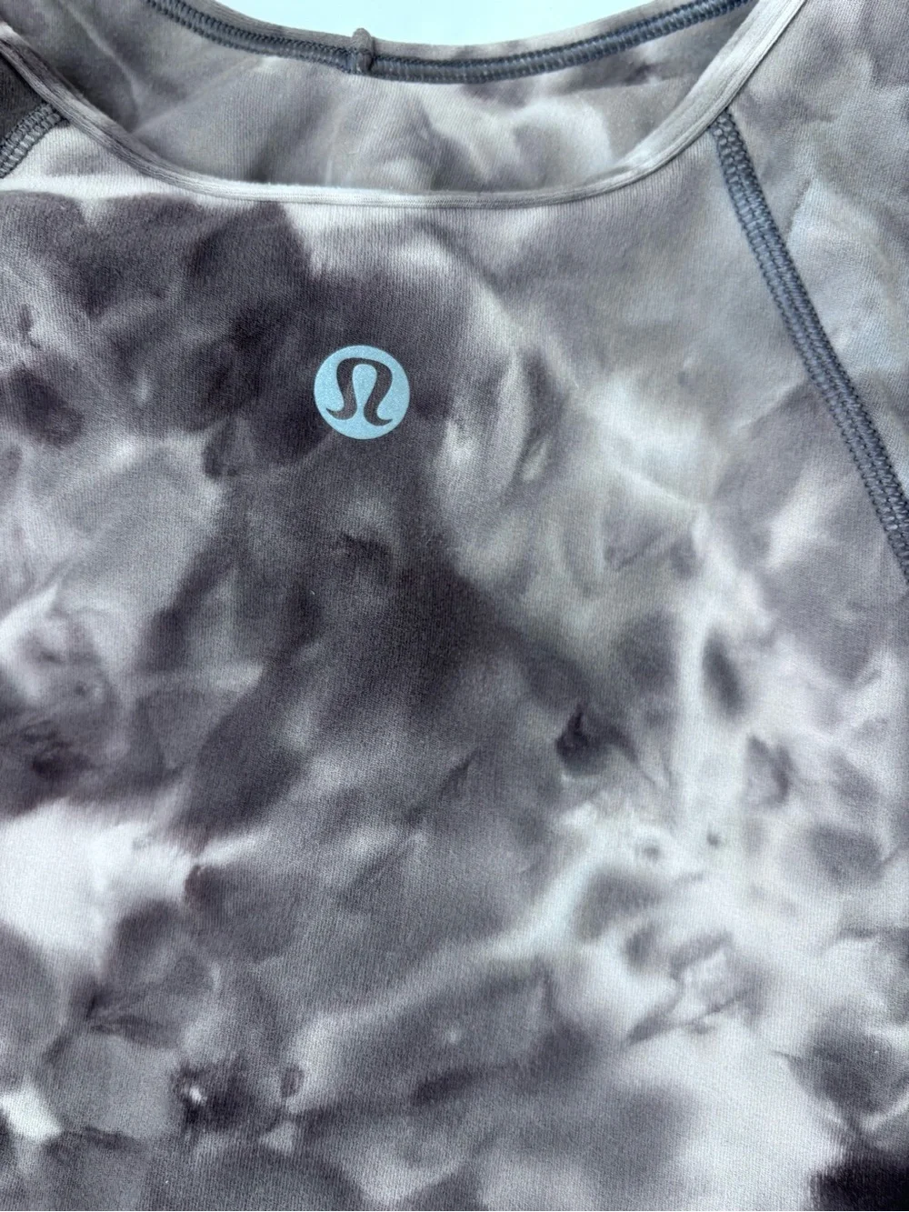 Lululemon Marble Scoop Neck Crop Top - Mauve